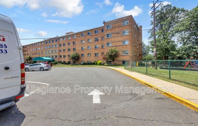 5111 8 RD S