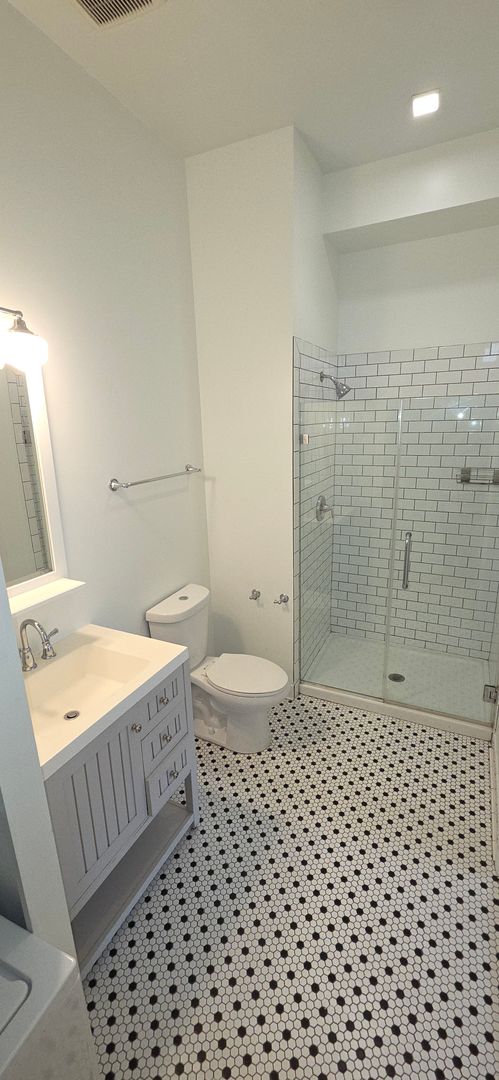 RAZDCPROPERTIES TRUST