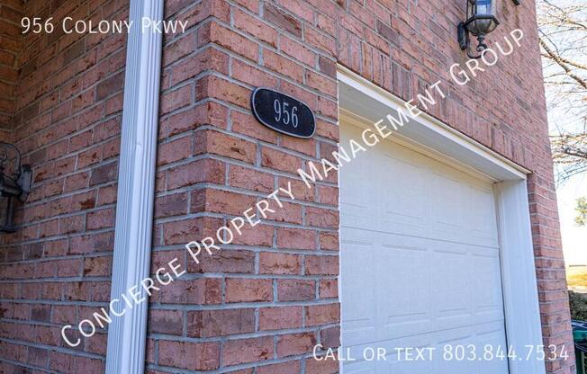 956 COLONY PKWY