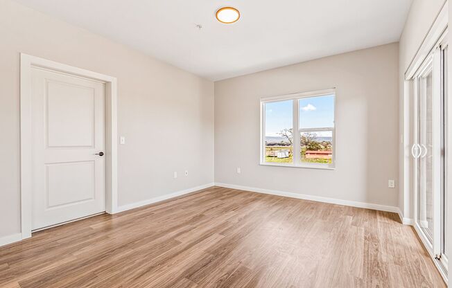 2 beds, 2 baths, 1,132 sqft, $2,000, Unit 3-300