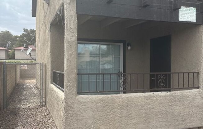 4223 Zavala Street --- JD5