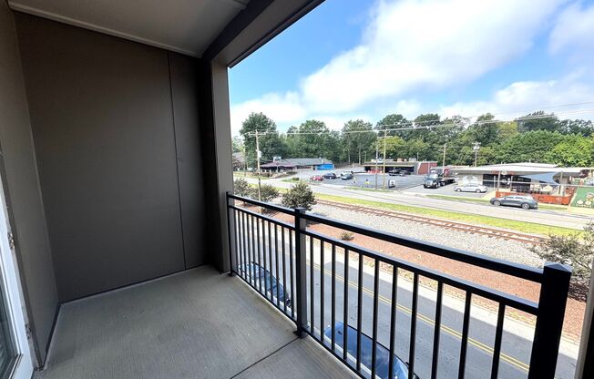 1 bed, 1 bath, 773 sqft, $1,259, Unit 1-305