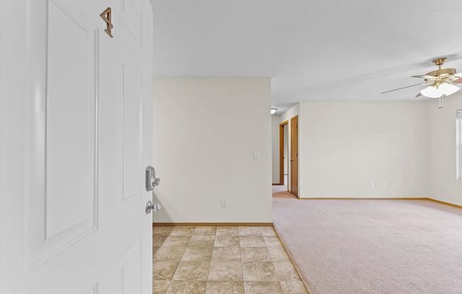 1718-1720 R.T. Dunn Dr