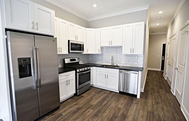 1 bed, 1 bath, 670 sqft, $2,750, Unit 927-206