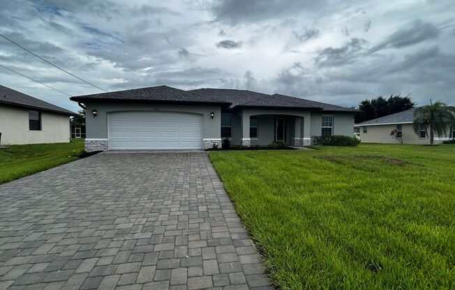 4 Bed, 2 Bath Available Now in NW Cape Coral