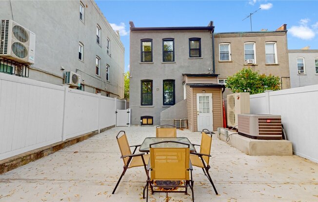 262 RIDGEWOOD AVE