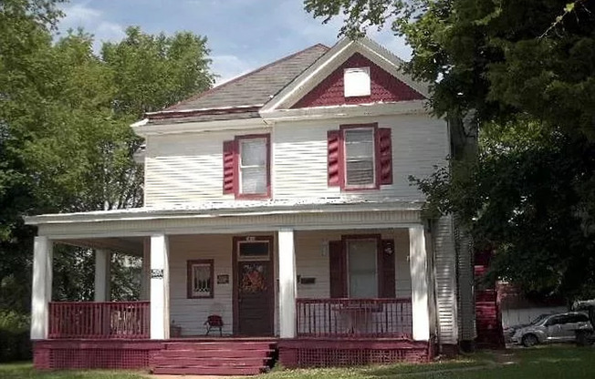 2107 Park Ave