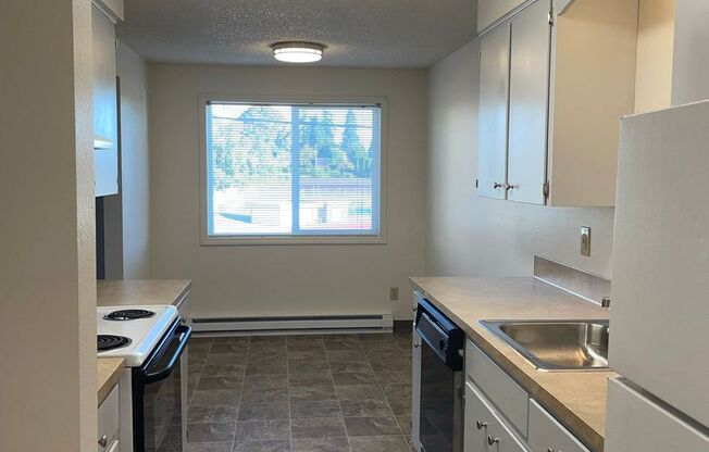 Terri Apartments