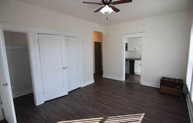 Studio, 1 bath, 470 sqft, $1,495, Unit 208