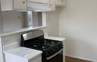 1 bed, 1 bath, 600 sqft, $1,895, Unit 7