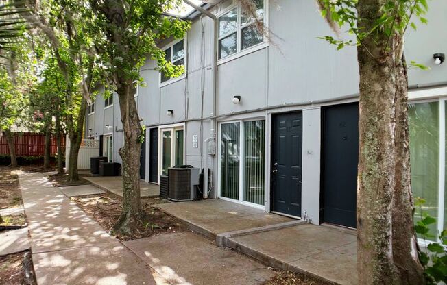 1 bed, 1 bath, 800 sqft, $1,175, Unit 47