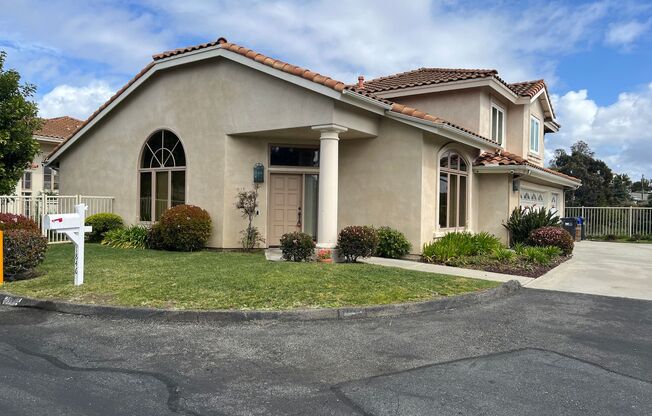 4bd/2.5ba Home in the Desirable Fire Mountain Community