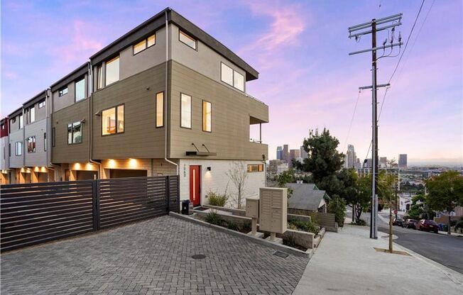 4bd4.5ba single family for rent