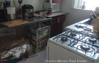 1334 Commonwealth Ave