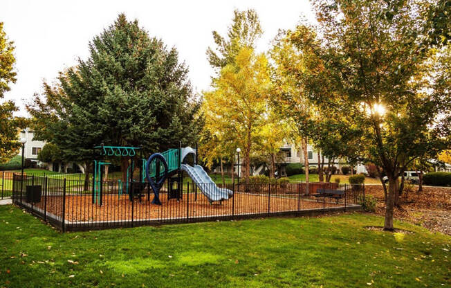 Playground at Edgewater Apartments, Boise