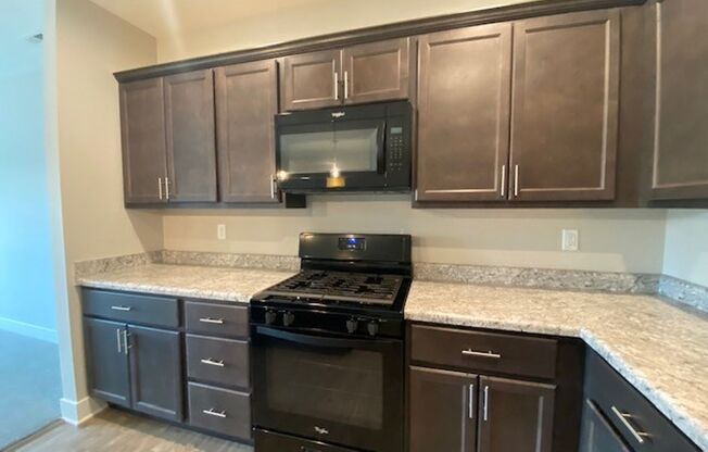 2 beds, 2 baths, 1,163 sqft, $2,068, Unit 2201-101