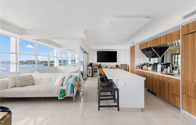 3 Island Ave cu-14D, Miami Beach, FL 33139