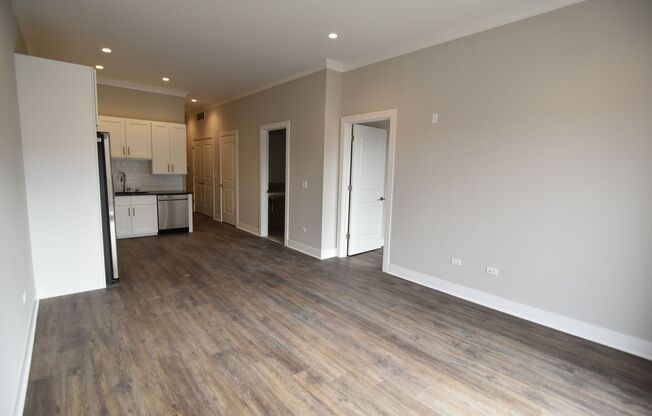 1 bed, 1 bath, 725 sqft, $2,750, Unit 927-503