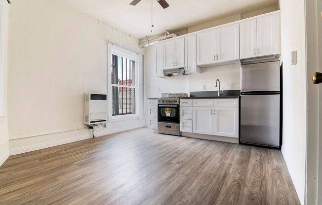 1 bed, 1 bath, 336 sqft, $1,553.75, Unit 819-05