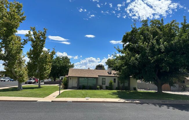 Newly Renovated 3 Bedroom, 2 Bathroom Home in Downtown St. George