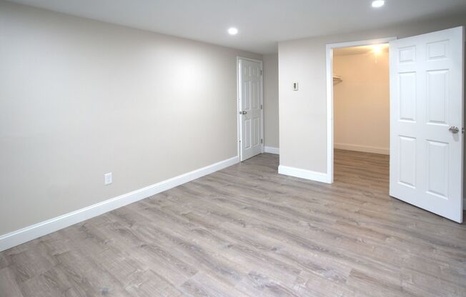 2 beds, 1 bath, 1,050 sqft, $2,700, Unit 22-1