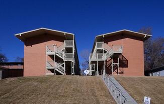 612 N 46 St