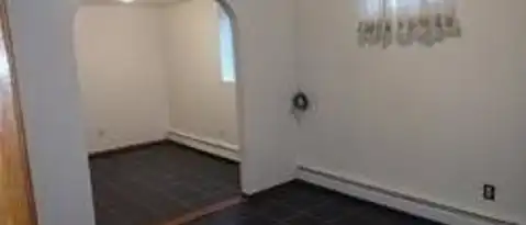 17 CEDAR HTS DR