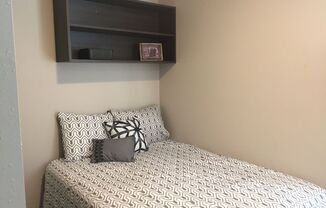 1 bed, 1 bath, 372 sqft, $1,190