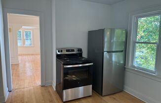 2 beds, 1 bath, $1,200