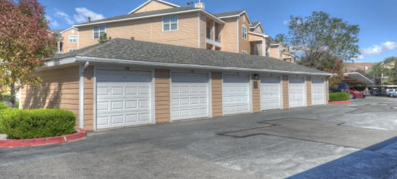 Garages at Manzanita Gate Apartment Homes, NV 89523