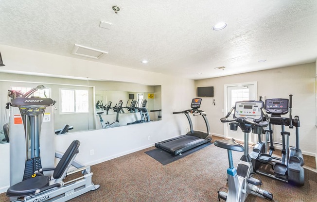 The Community Fitness Center at Meadow Creek Apartments in San Marcos, CA