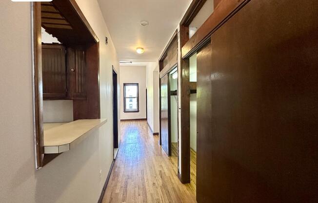 112 SMITH ST