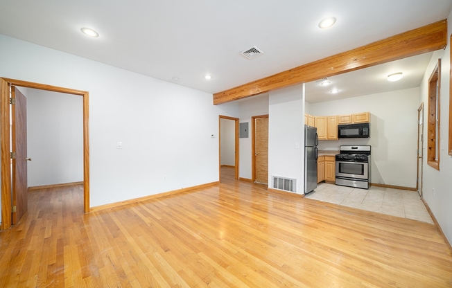 100 CENTRAL AVE