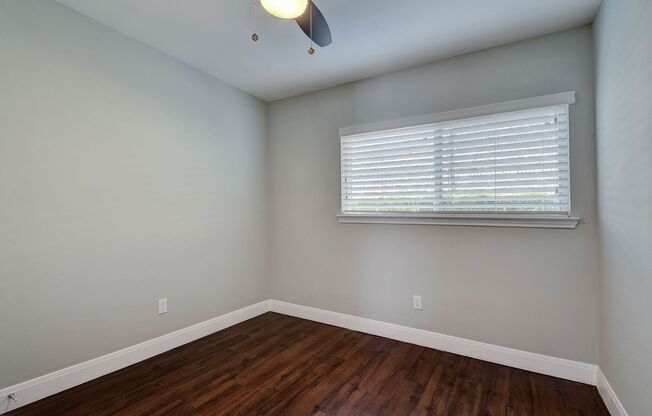 2 beds, 1 bath, 680 sqft, $999, Unit 4719-117