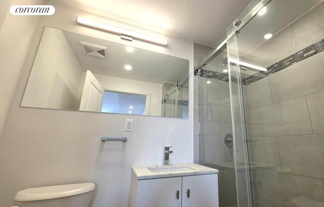 1 bed, 1 bath, $5,500, Unit 10I