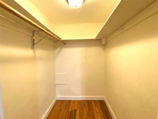 210 15 42 AVE