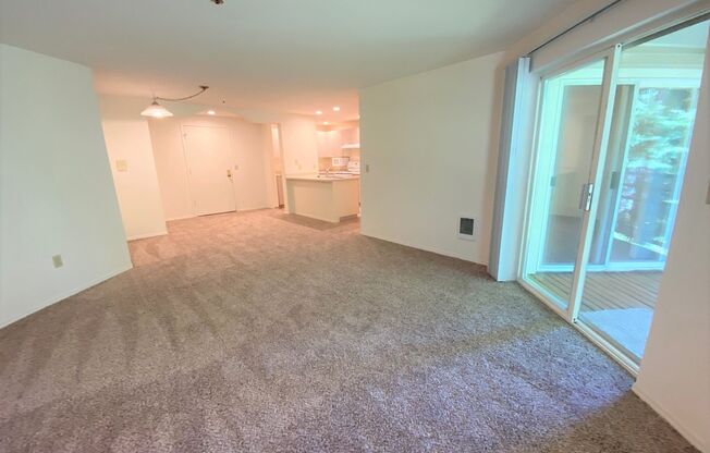 2 beds, 2 baths, 990 sqft, $2,530, Unit B 118