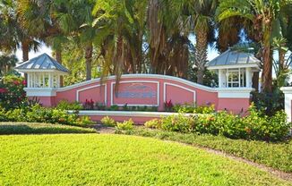 204D Pompano Dr SE