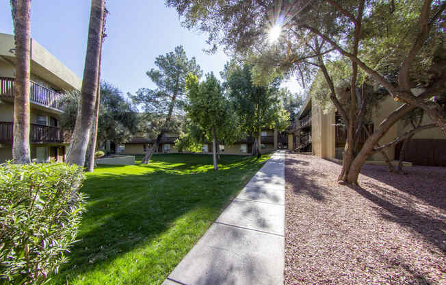 Walkways at River Oaks Apartments in Tucson AZ