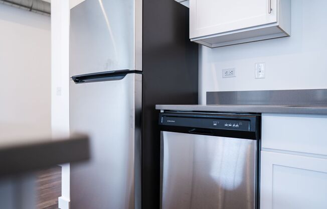 1 bed, 1 bath, 1,045 sqft, $1,650, Unit 209