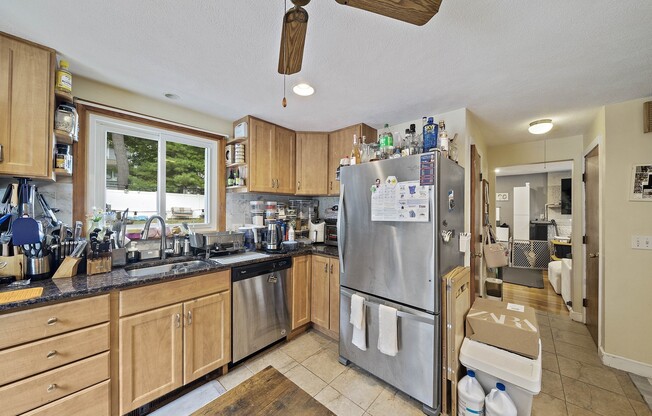 65 HAWTHORNE RD