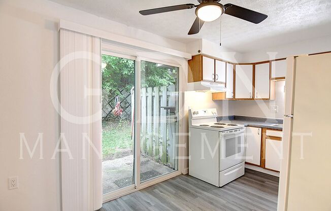 2 beds, 1.5 baths, 1,008 sqft, $899, Unit 293 ORVILLE STREET