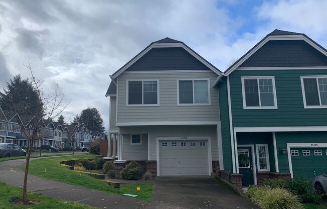 Charming 3BD | 2.5BA Townhome | Vintage Creek Community | Sherwood