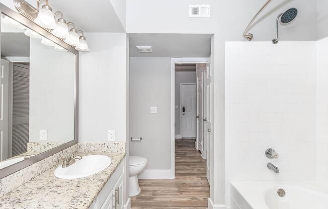1 bed, 1 bath, 800 sqft, $1,275