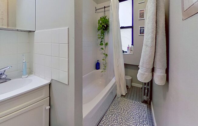 1 bed, 1 bath, 520 sqft, $2,400, Unit 608