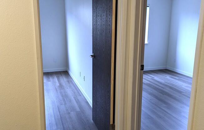 2 beds, 1 bath, 810 sqft, $2,095, Unit E107