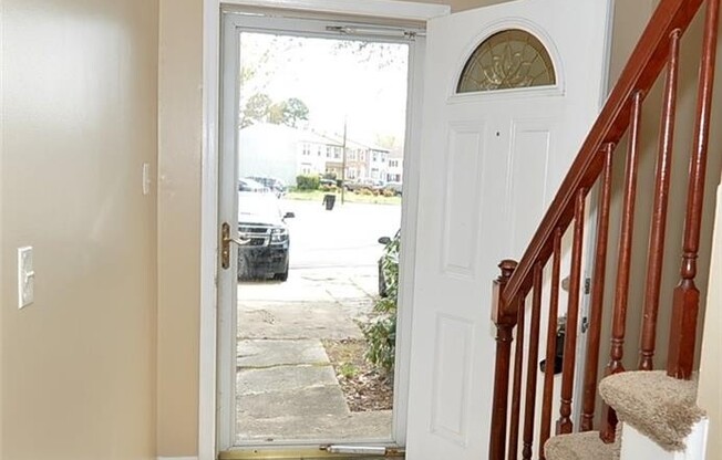 1305 GAINEFORD CT