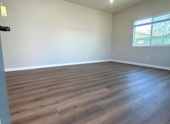 238 N DREXEL AVE
