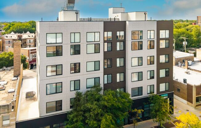Studio, 1 bath, 360 sqft, $1,650, Unit 209
