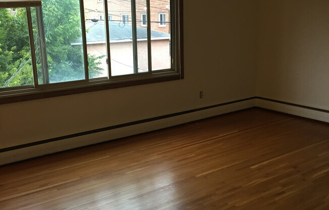 1 bed, 1 bath, 800 sqft, $990, Unit 6613/101